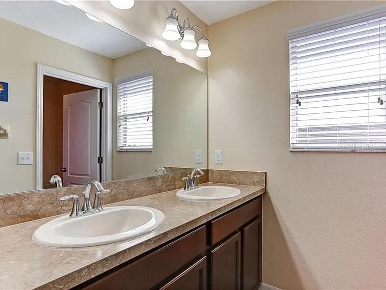Single Family Residence at 408 19TH ST NW, RUSKIN, photo 14 of 44