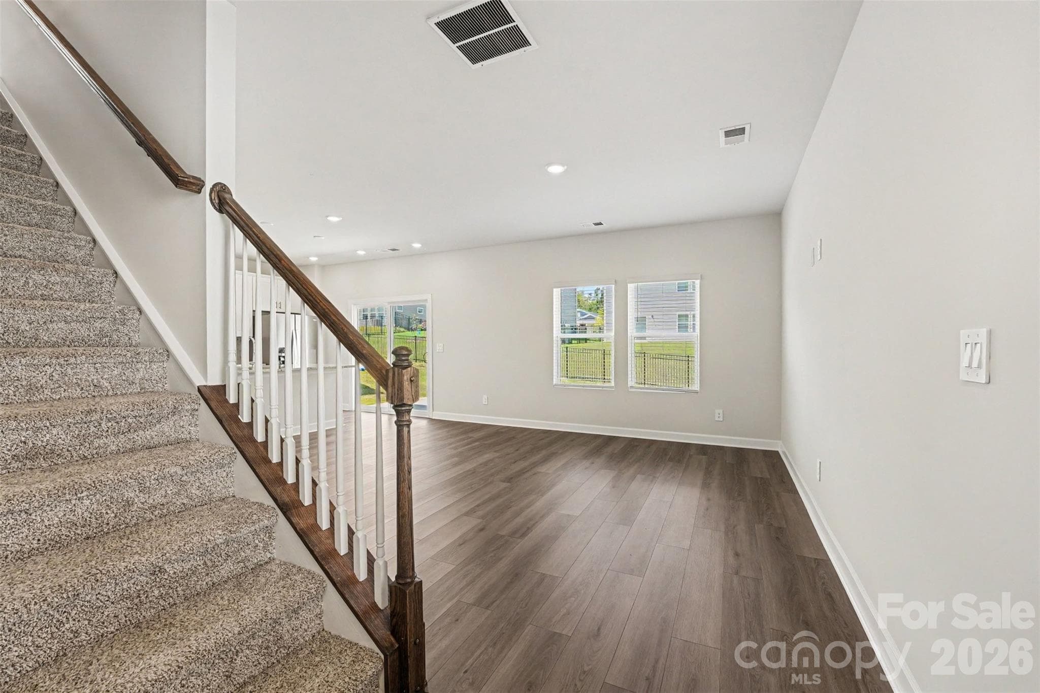 Single Family Residence at 155 Shepherds Landing Drive, Mooresville, photo 5 of 28