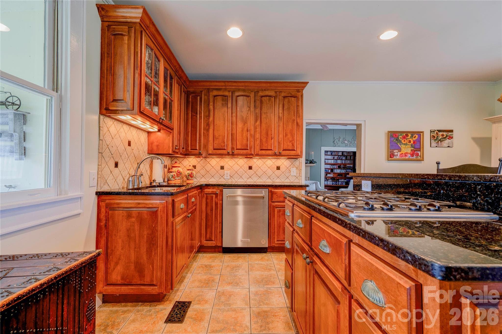 Kitchen - 411 Pleasant Ridge Church Road, Shelby