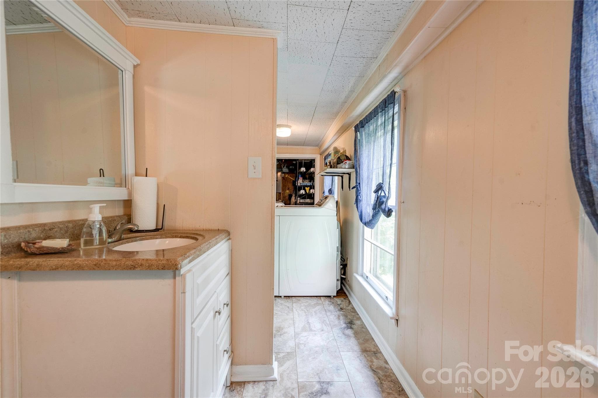 Laundry/Bathroom 2 - 411 Pleasant Ridge Church Road, Shelby