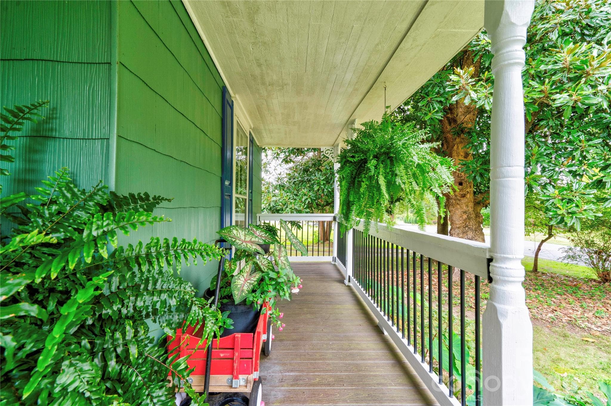 Front Covered Porch - 411 Pleasant Ridge Church Road, Shelby