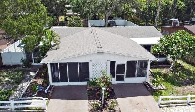 Duplex at 4805 21ST ST W, BRADENTON, photo 4 of 16