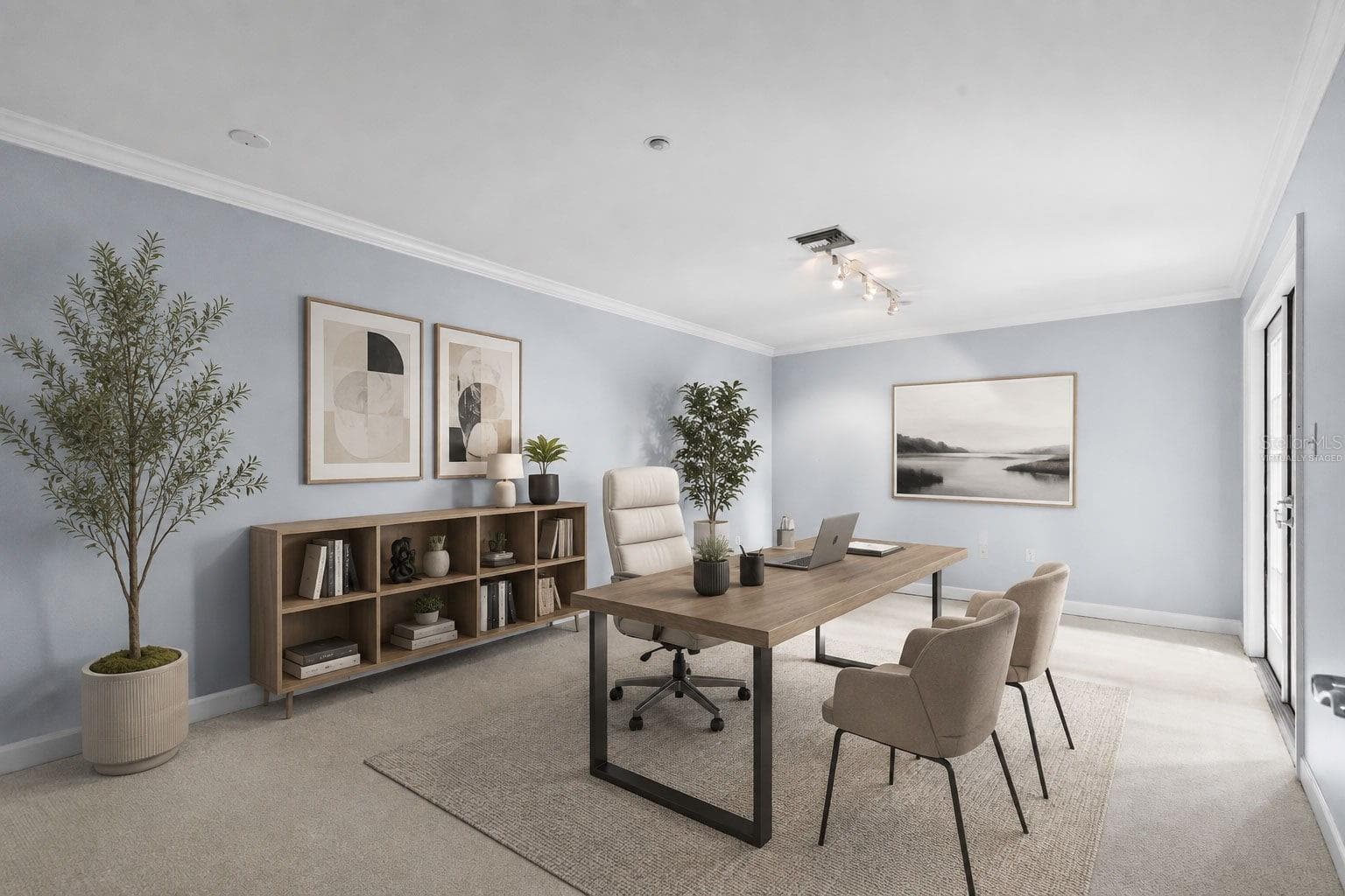 Virtually staged - 3007 W MASON ST #A, TAMPA