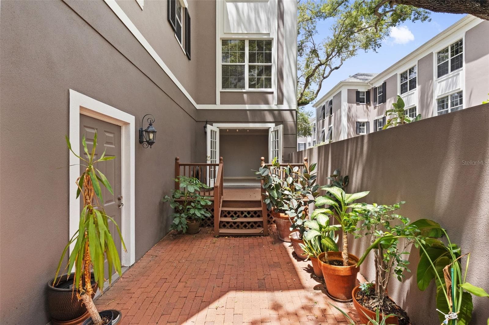 Townhouse at 3007 W MASON ST #A, TAMPA, photo 9 of 34