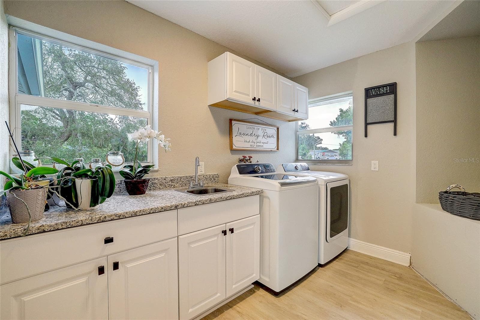 Laundry room - 3214 N SECLUSION DR, SARASOTA