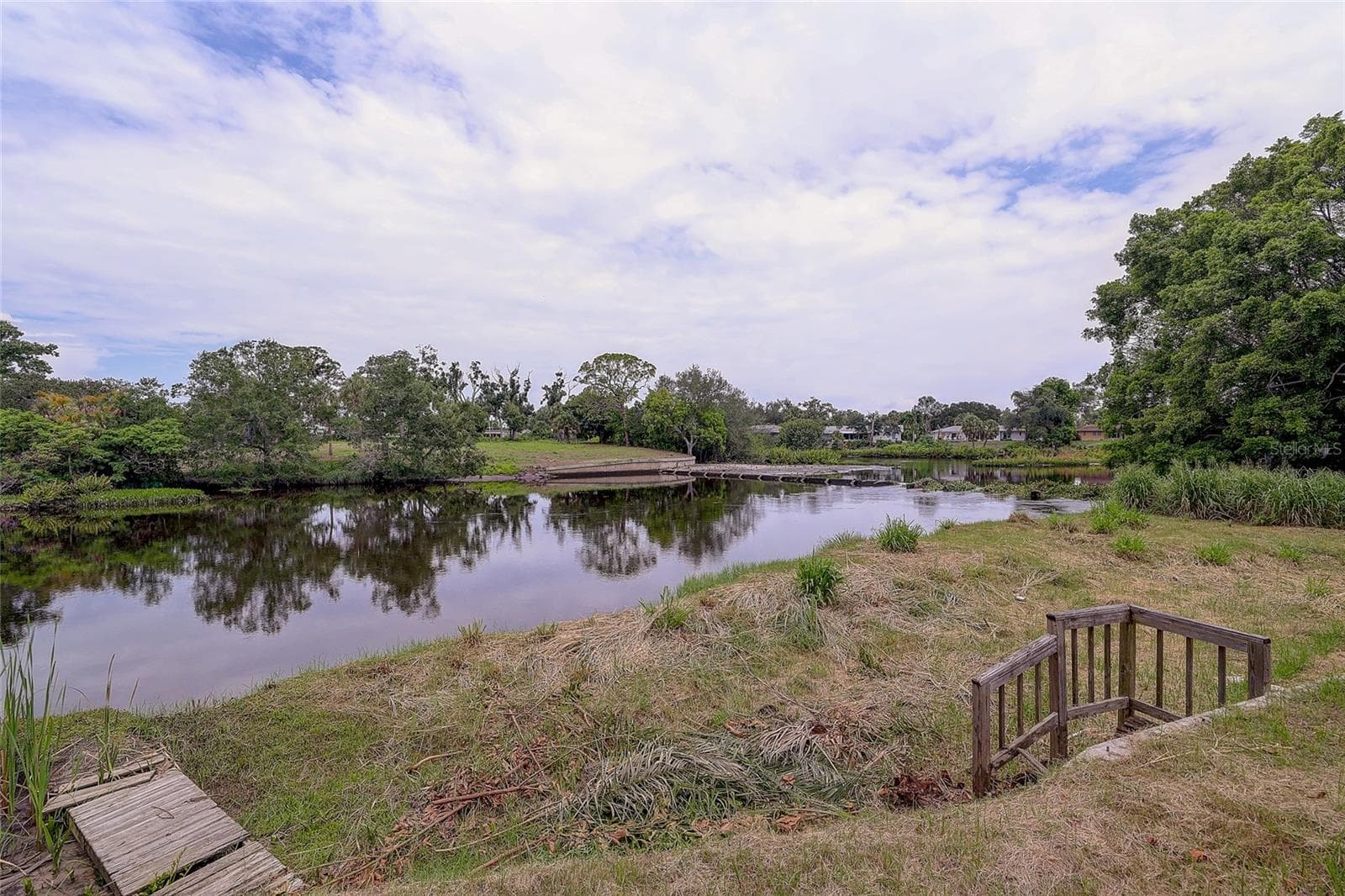 Fish and kayak from here - 3214 N SECLUSION DR, SARASOTA