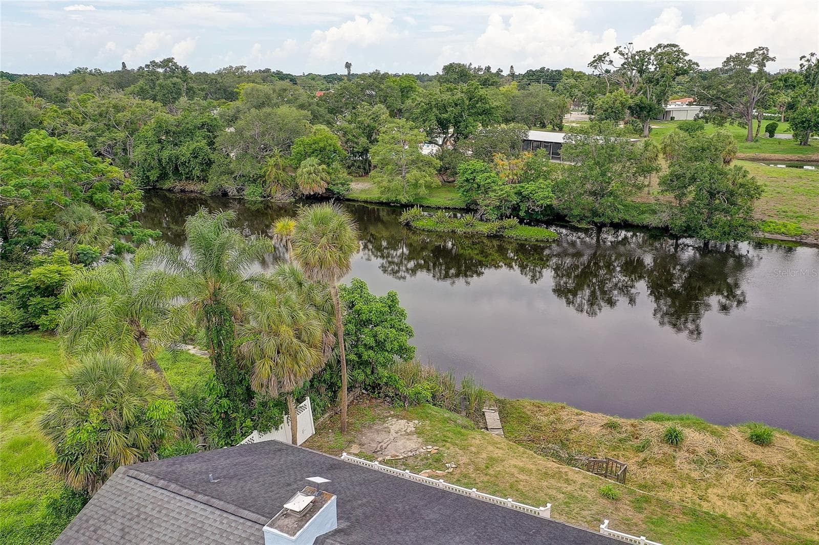 Single Family Residence at 3214 N SECLUSION DR, SARASOTA, photo 38 of 45