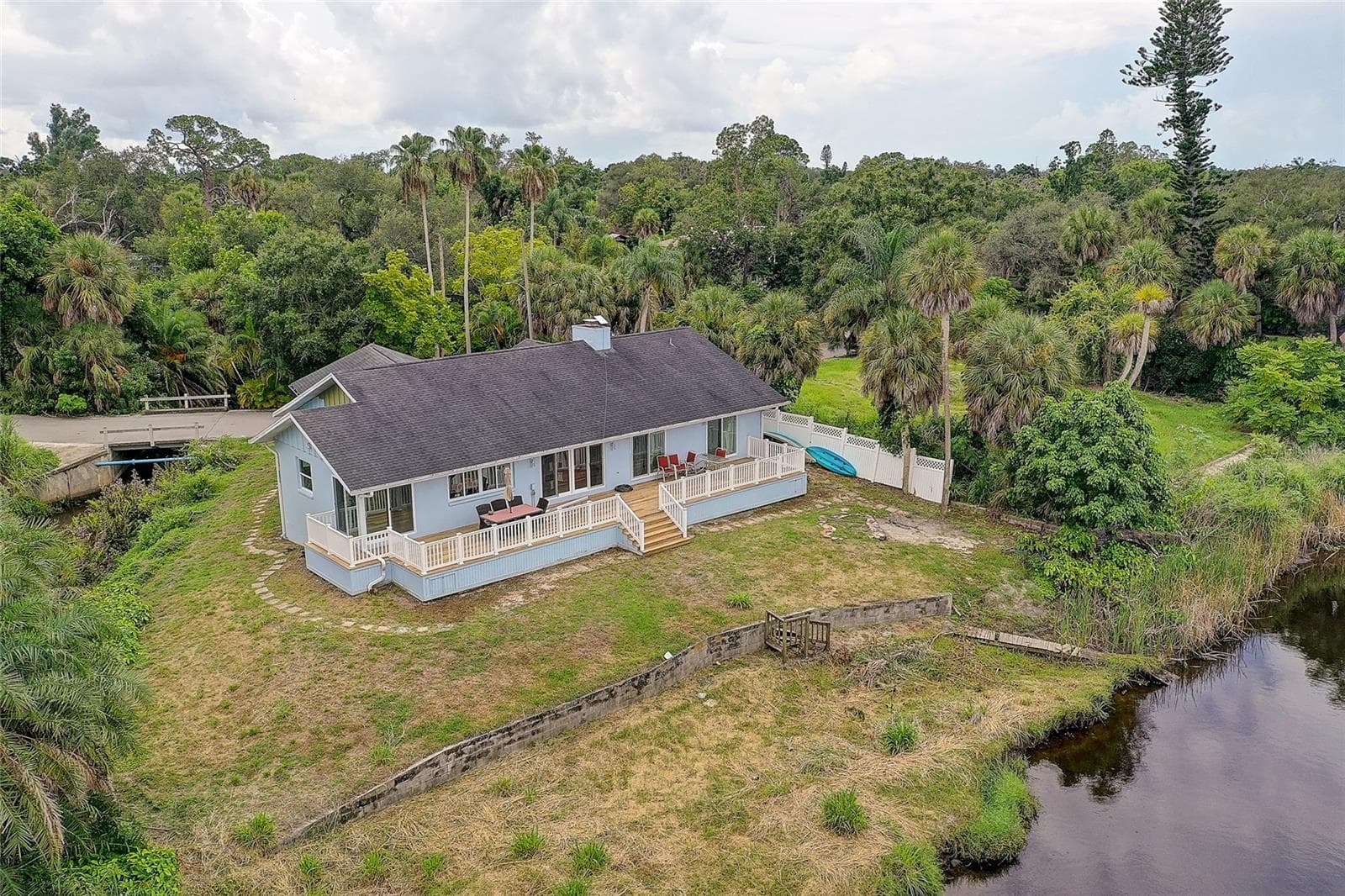 Single Family Residence at 3214 N SECLUSION DR, SARASOTA, photo 41 of 45