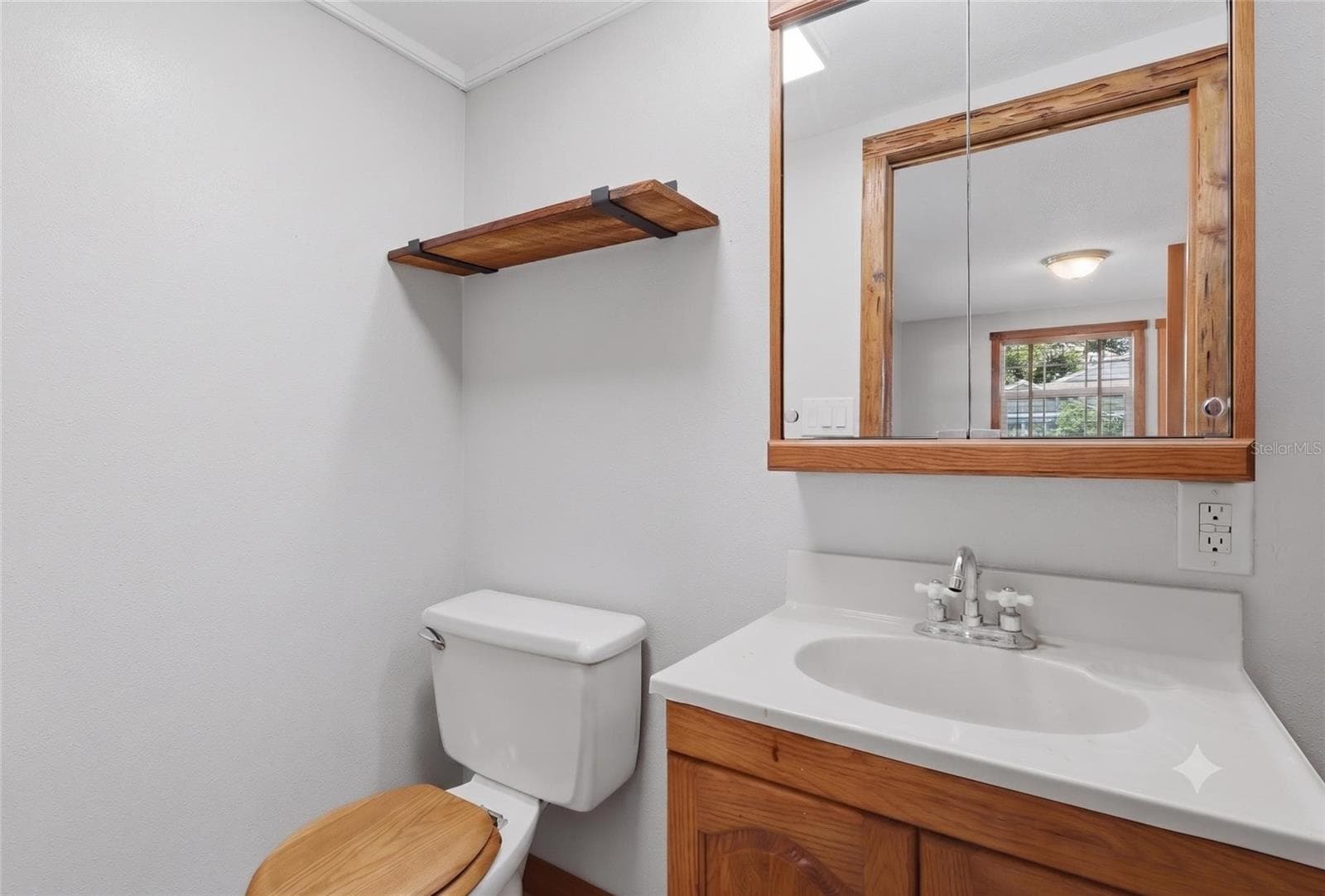Single Family Residence at 37715 DIXIE AVE, DADE CITY, photo 17 of 27
