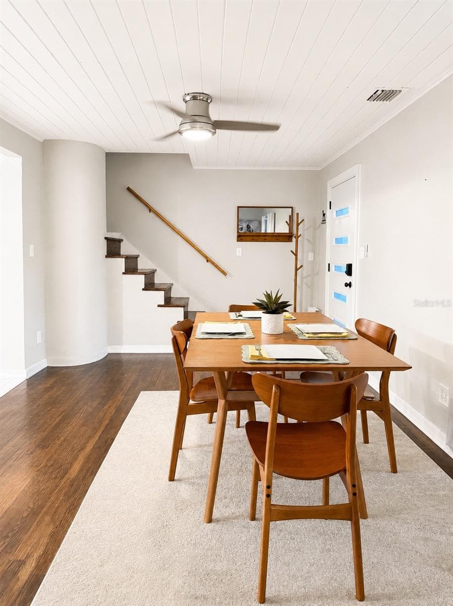Dining room view of stairs & front door - 926 29TH ST N, ST PETERSBURG