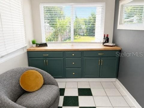 Sunroom - 926 29TH ST N, ST PETERSBURG