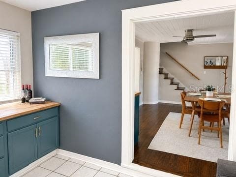 Sunroom - 926 29TH ST N, ST PETERSBURG
