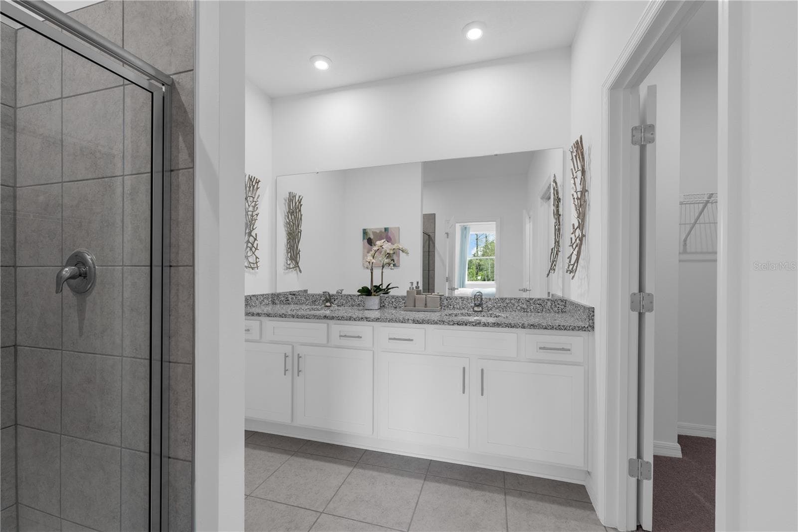 Single Family Residence at 637 CASTLEFORD AVE NE, PALM BAY, photo 18 of 31