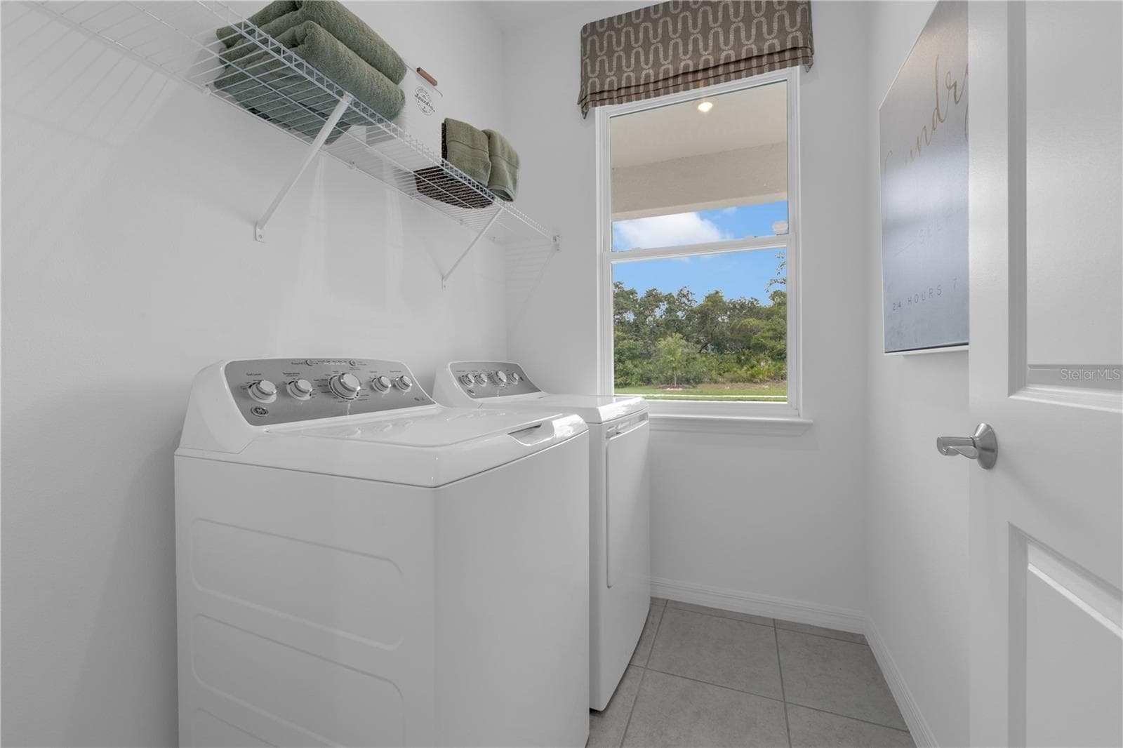 Single Family Residence at 637 CASTLEFORD AVE NE, PALM BAY, photo 26 of 31