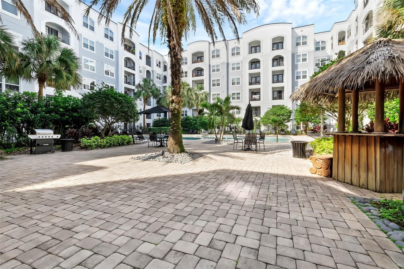 The Grande Downtown view to the pool - 300 E SOUTH ST #2001, ORLANDO