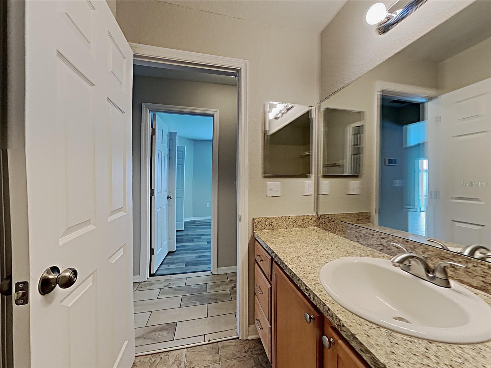 Single Family Residence at 3030 GRAND PRESERVE BLVD, MULBERRY, photo 17 of 21
