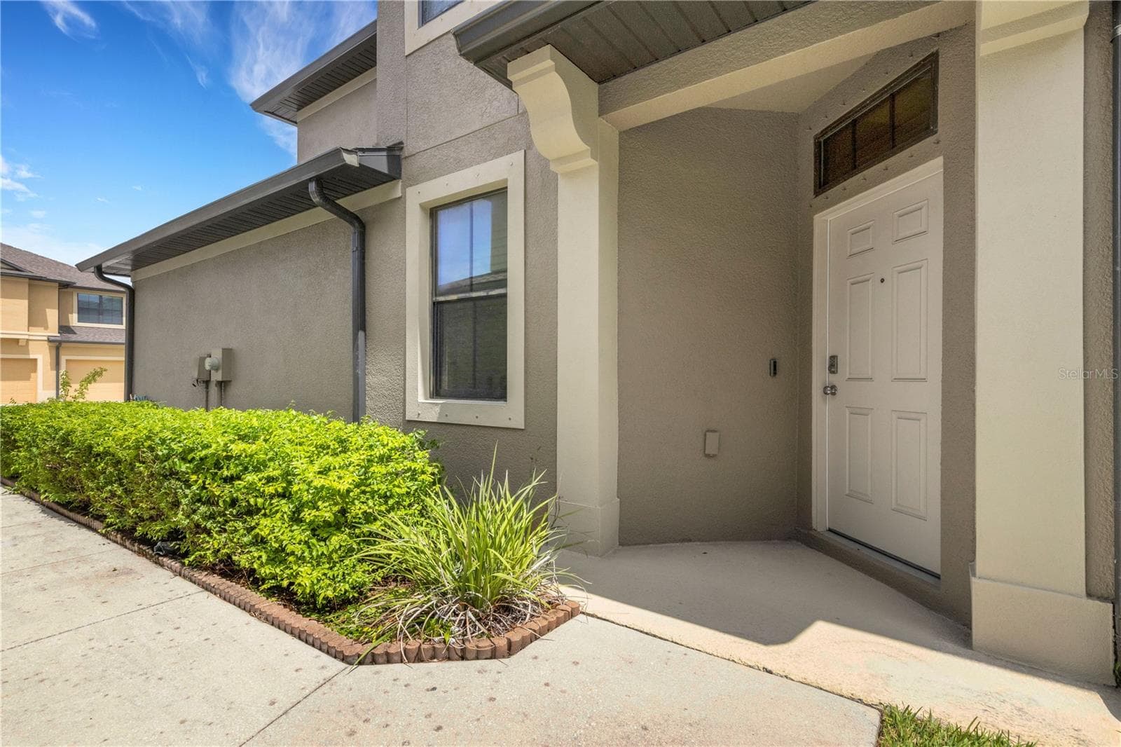 Townhouse at 5166 BAY ISLE CIR, CLEARWATER, photo 6 of 67