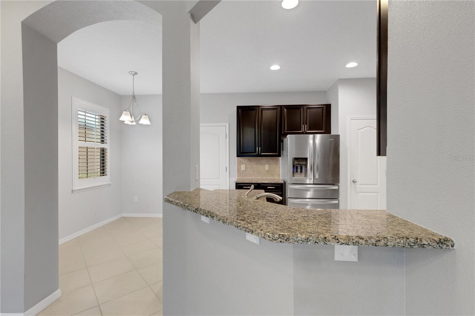 Townhouse at 5166 BAY ISLE CIR, CLEARWATER, photo 17 of 67
