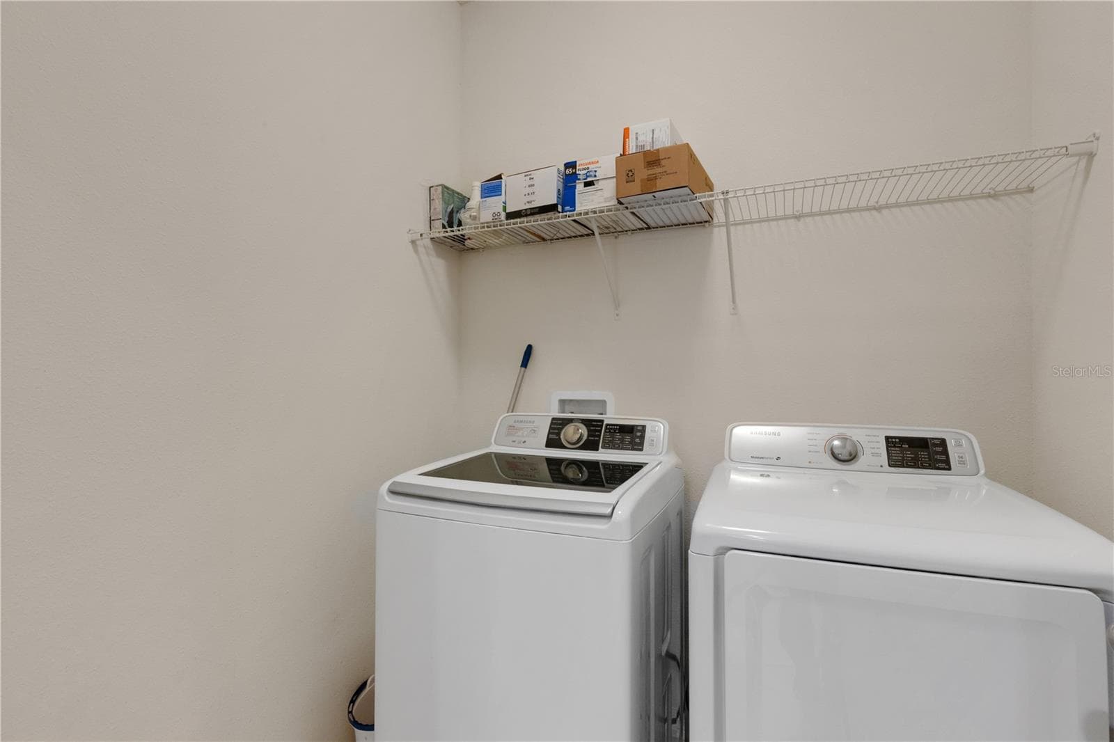 Townhouse at 5166 BAY ISLE CIR, CLEARWATER, photo 23 of 67