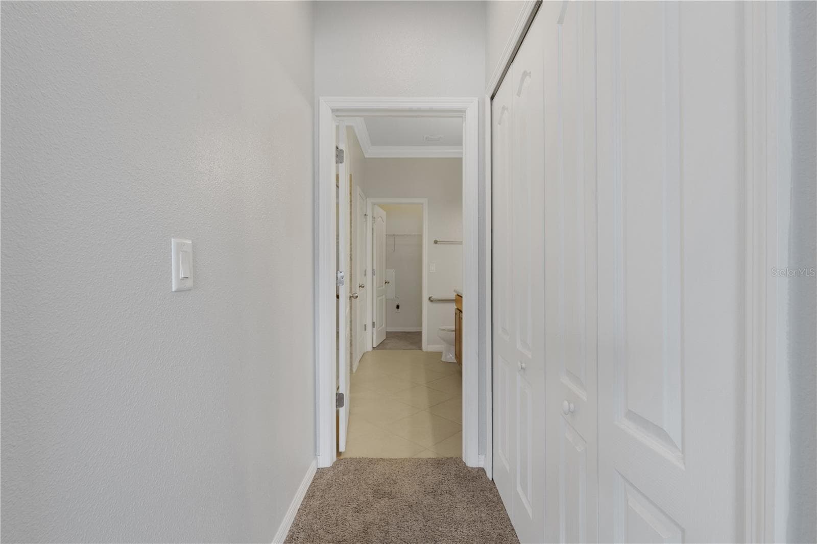 Townhouse at 5166 BAY ISLE CIR, CLEARWATER, photo 34 of 67