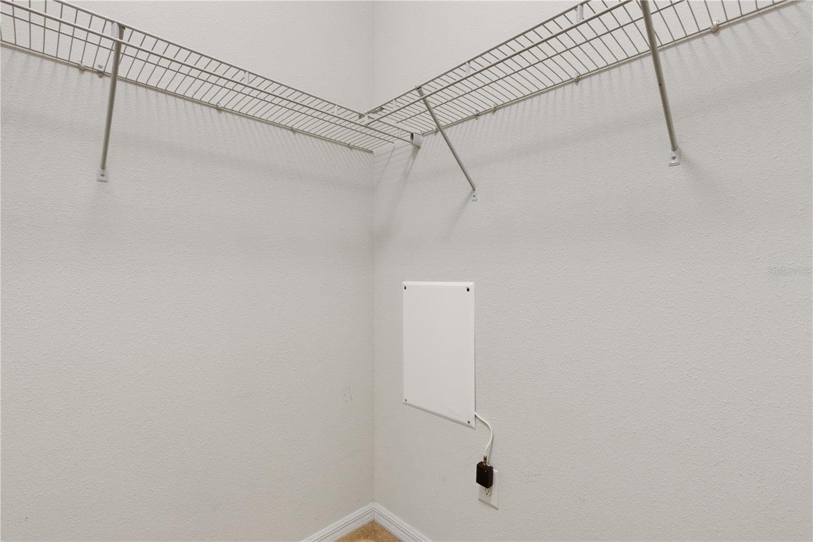 Townhouse at 5166 BAY ISLE CIR, CLEARWATER, photo 38 of 67