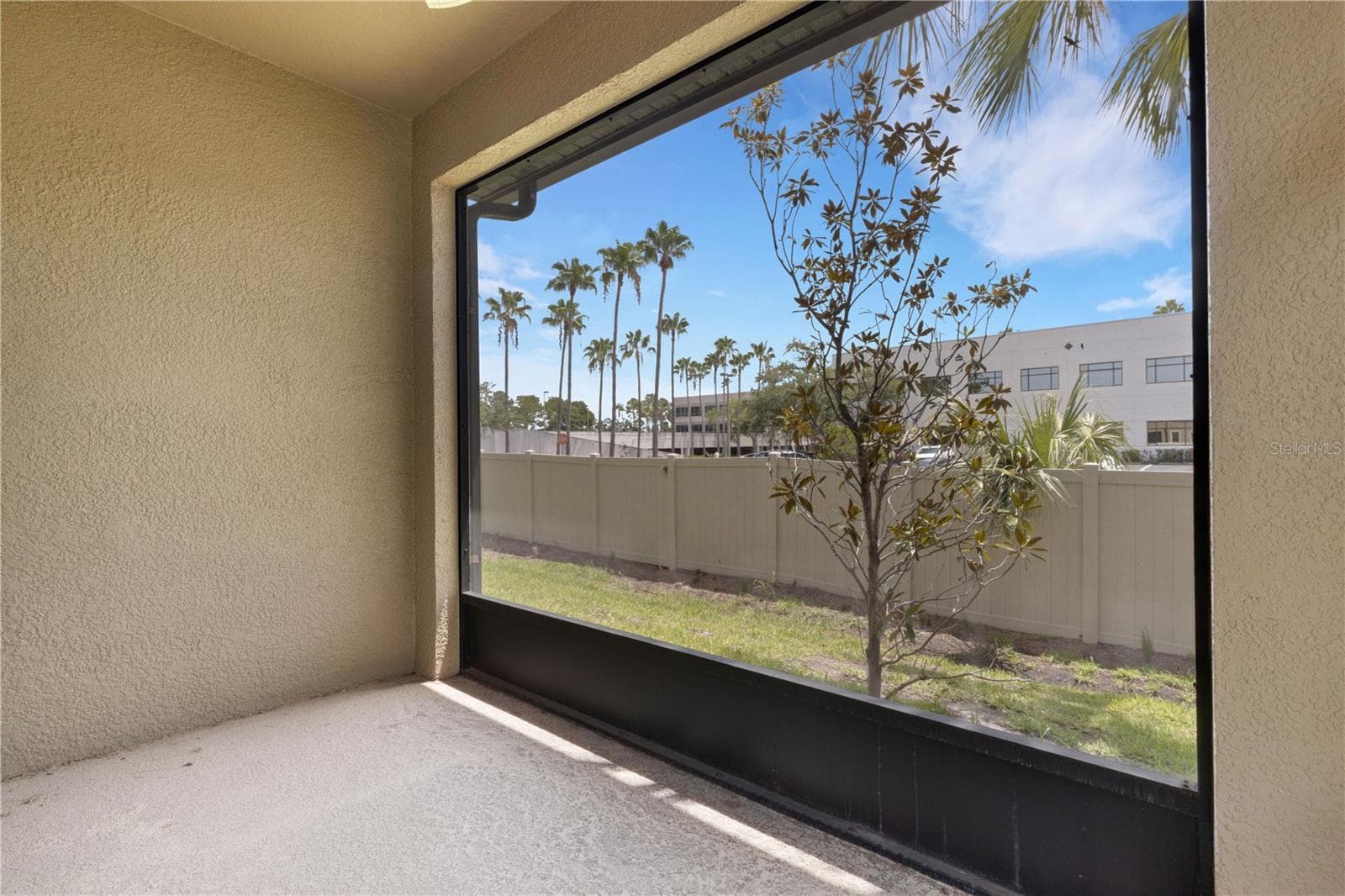 Townhouse at 5166 BAY ISLE CIR, CLEARWATER, photo 40 of 67