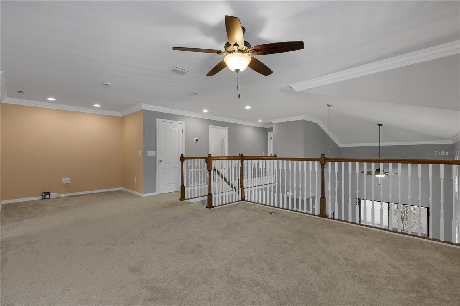 Townhouse at 5166 BAY ISLE CIR, CLEARWATER, photo 45 of 67