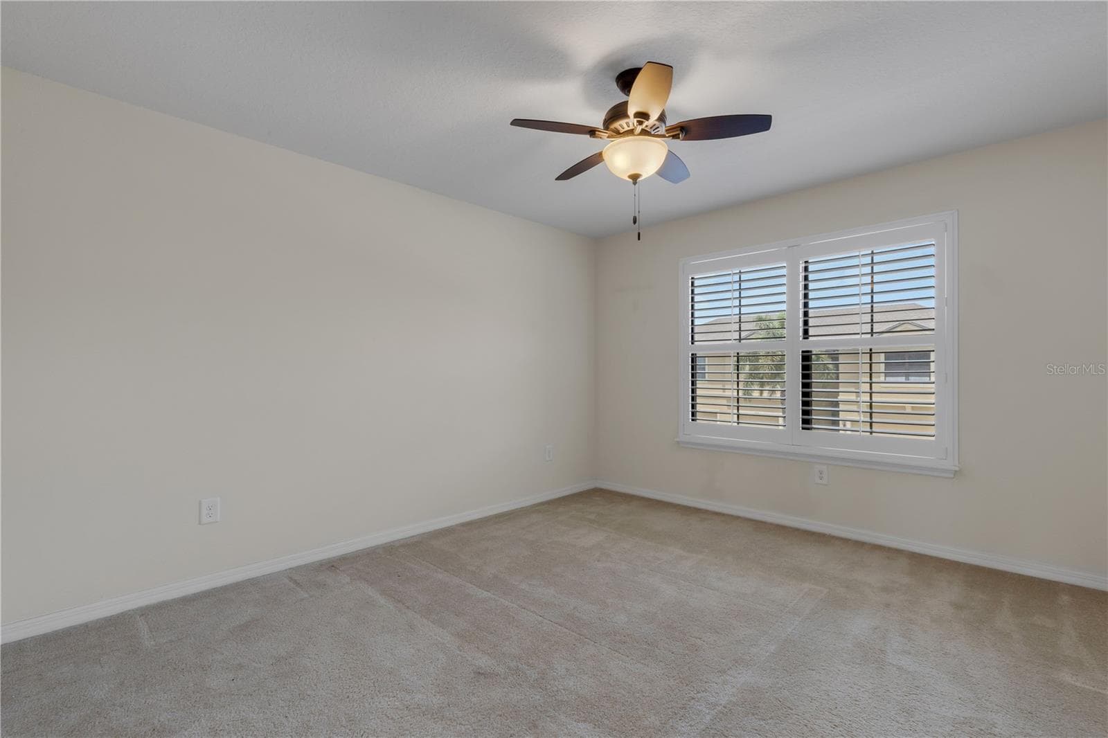 Townhouse at 5166 BAY ISLE CIR, CLEARWATER, photo 50 of 67