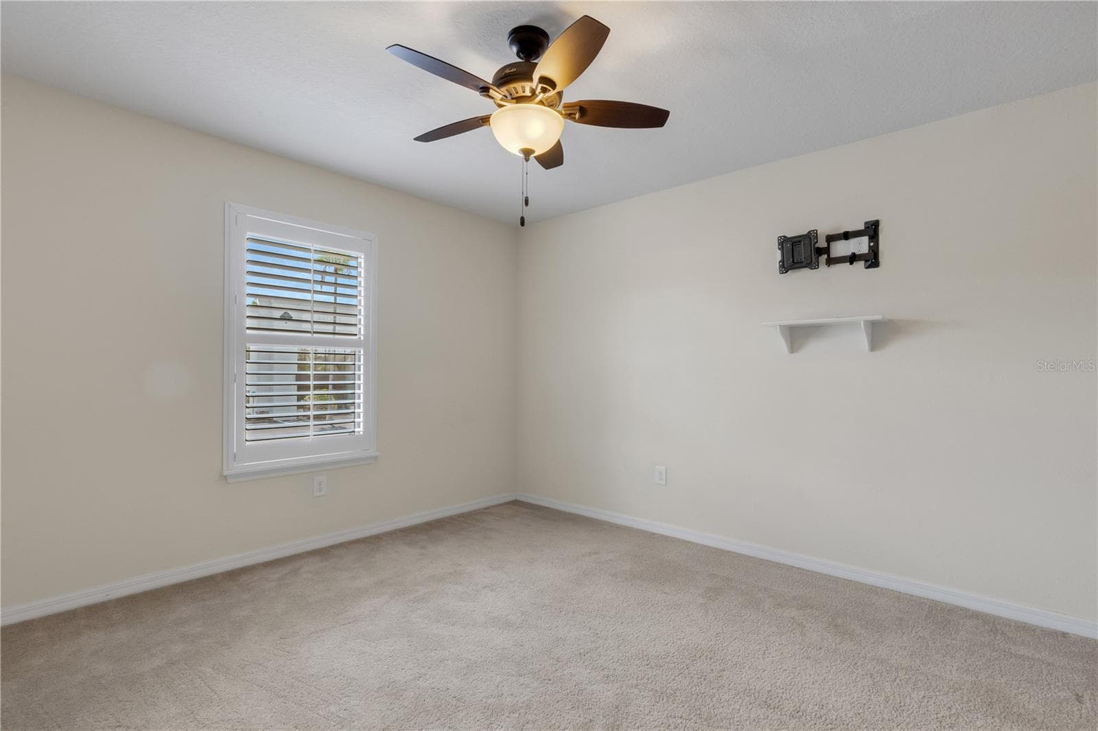 Townhouse at 5166 BAY ISLE CIR, CLEARWATER, photo 58 of 67