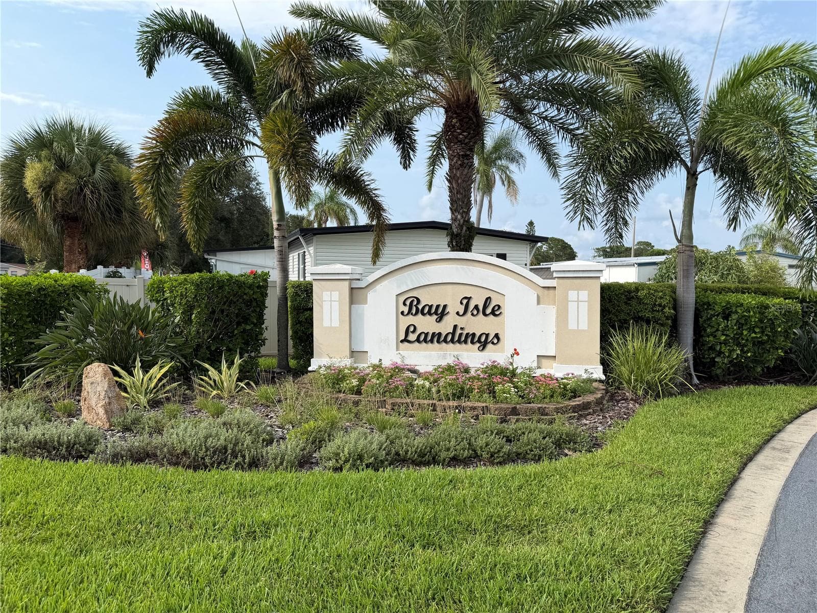 Townhouse at 5166 BAY ISLE CIR, CLEARWATER, photo 62 of 67