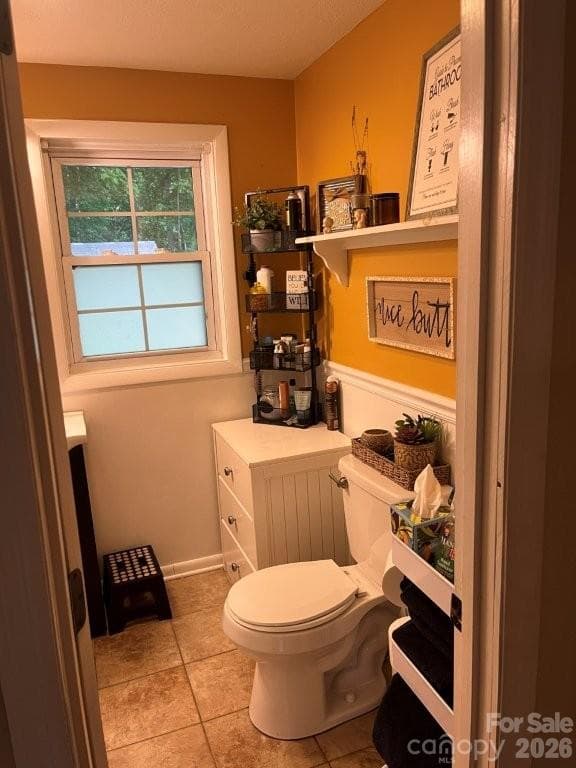 BATHROOM - 325 Ewbank Road, Etowah