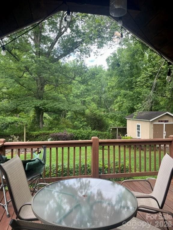 OUTDOOR COVERED PATIO - 325 Ewbank Road, Etowah