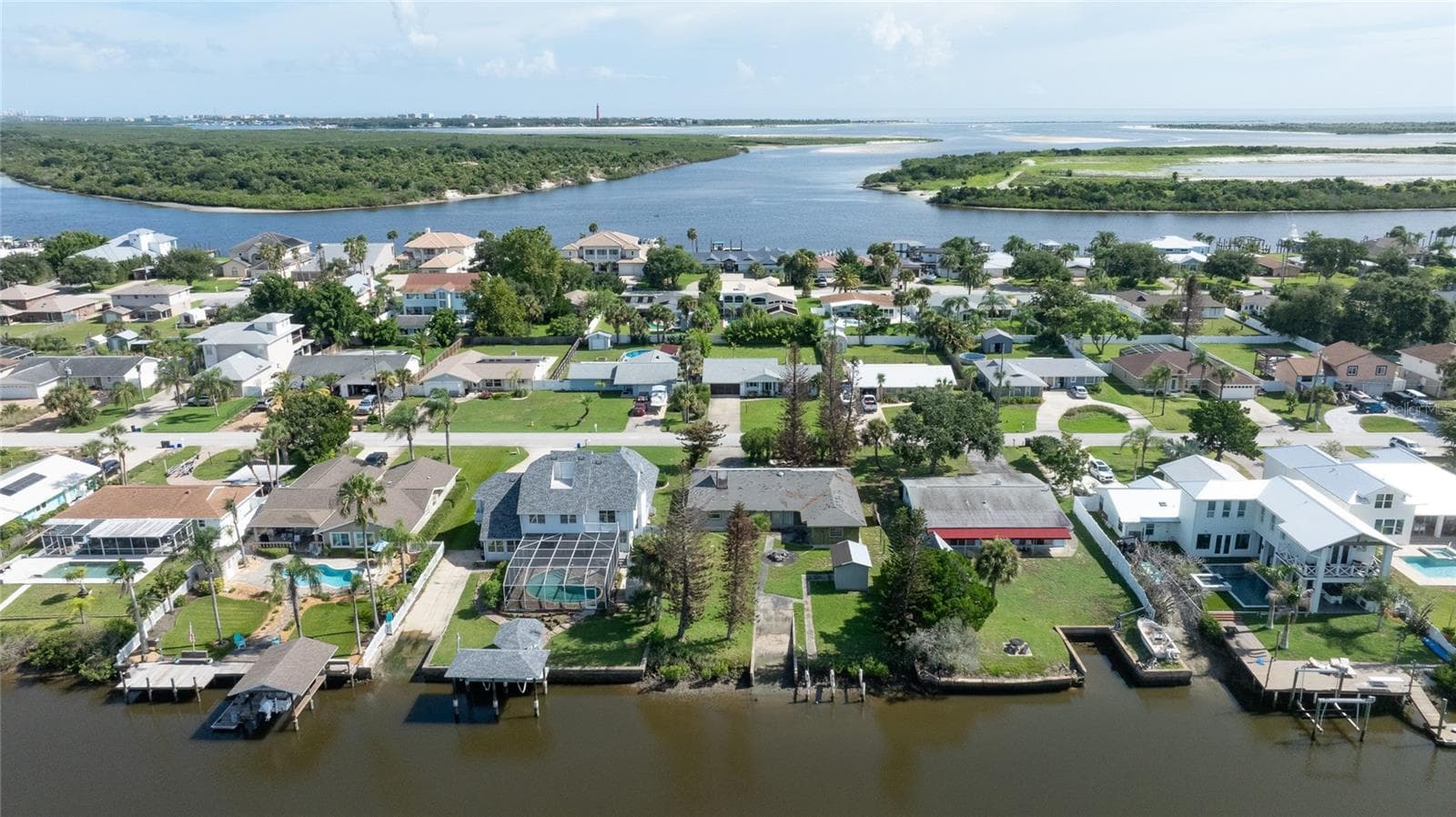 Single Family Residence at 21 CUNNINGHAM DR, NEW SMYRNA BEACH, photo 7 of 56