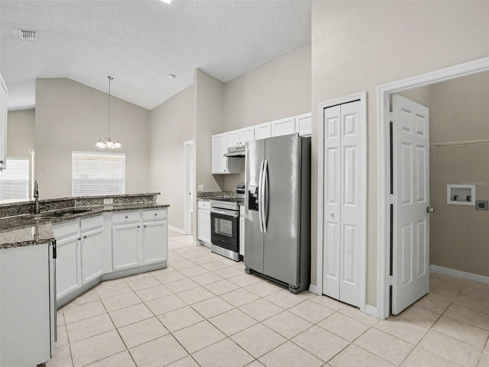 Single Family Residence at 414 SPICE CT, KISSIMMEE, photo 9 of 22