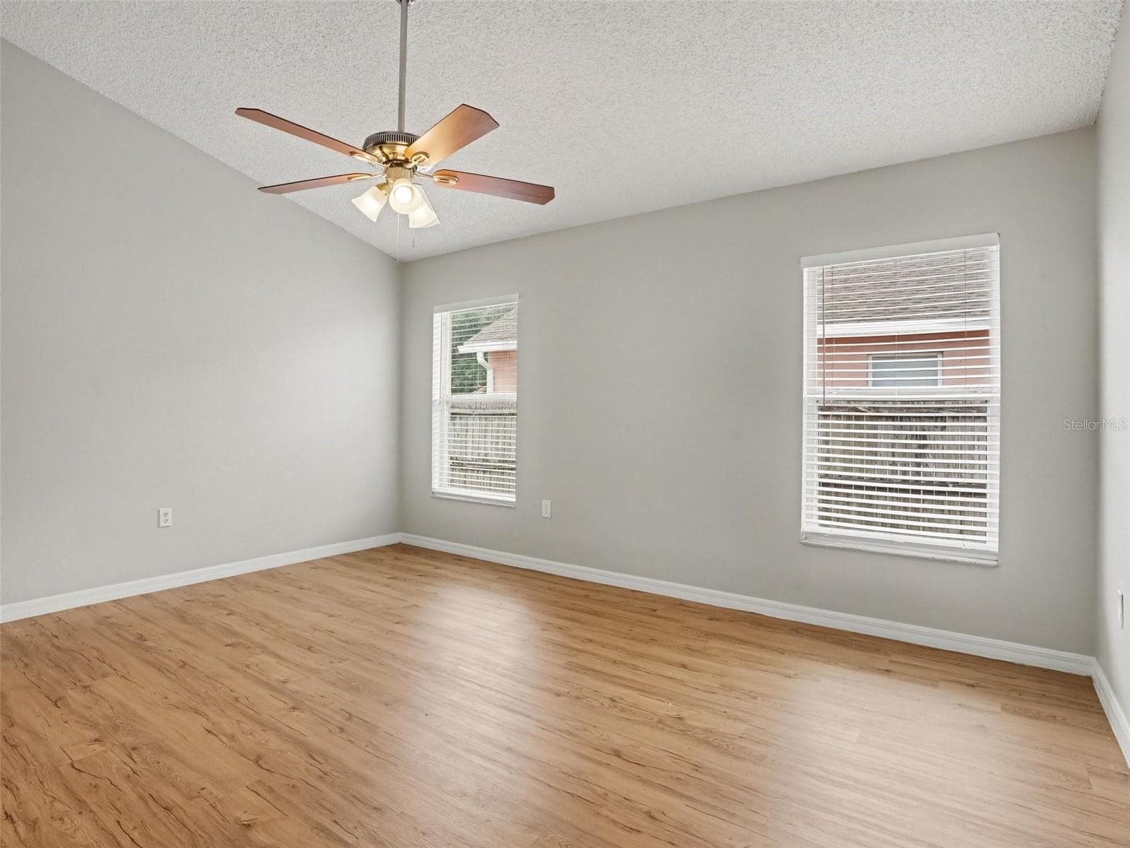 Single Family Residence at 414 SPICE CT, KISSIMMEE, photo 13 of 22