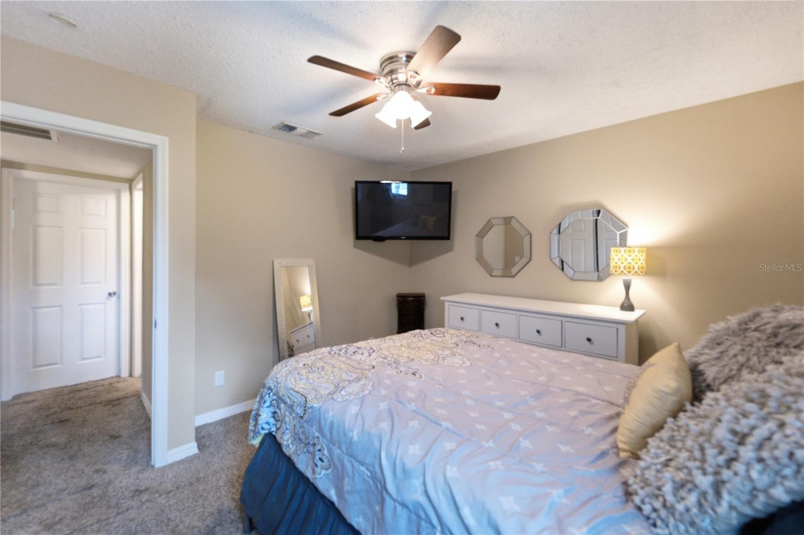 Condominium at 12414 TOUCHTON DR #100, TAMPA, photo 13 of 26