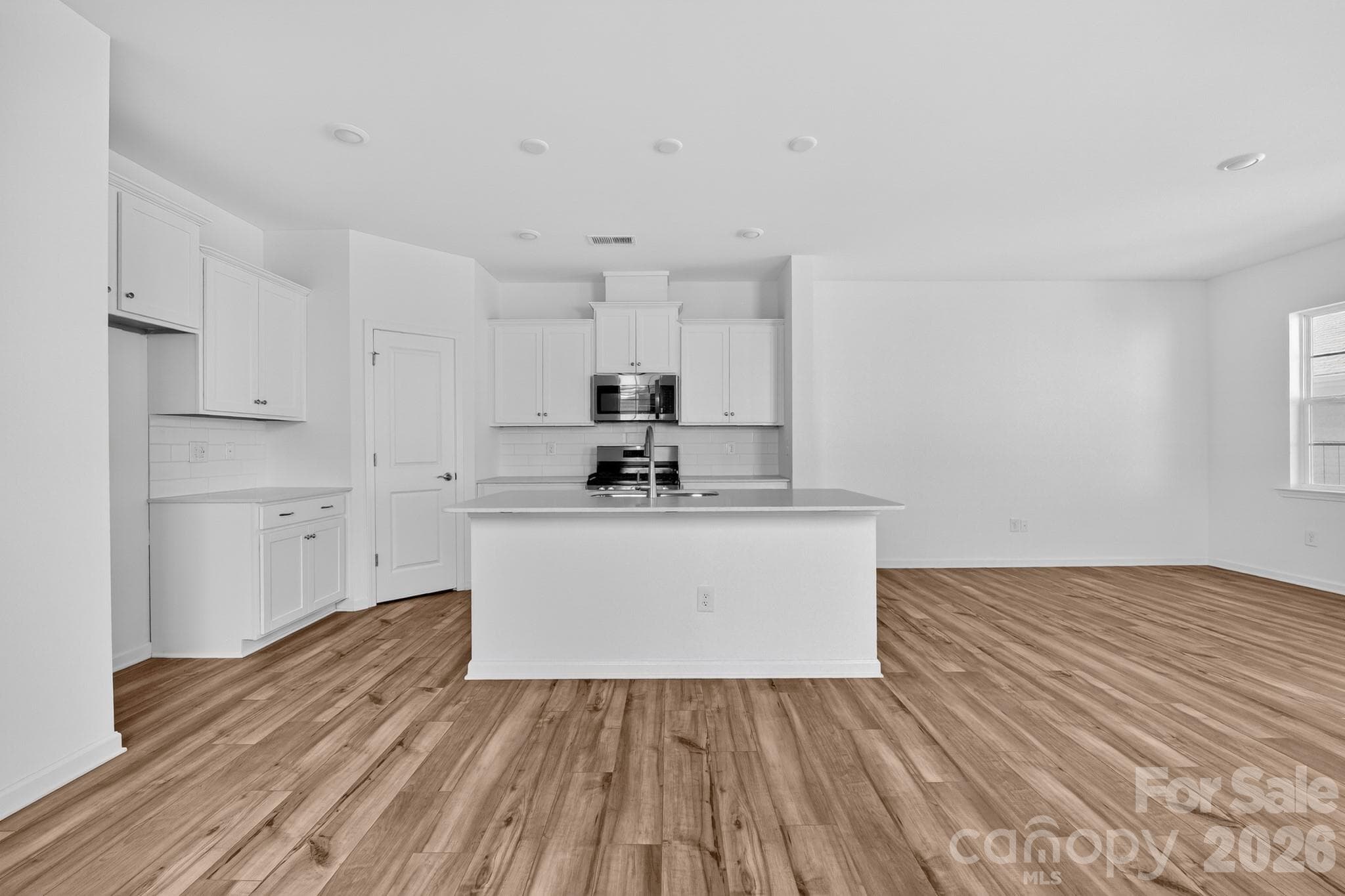 Townhouse at 9439 Old Dowd Road, Charlotte, photo 7 of 17