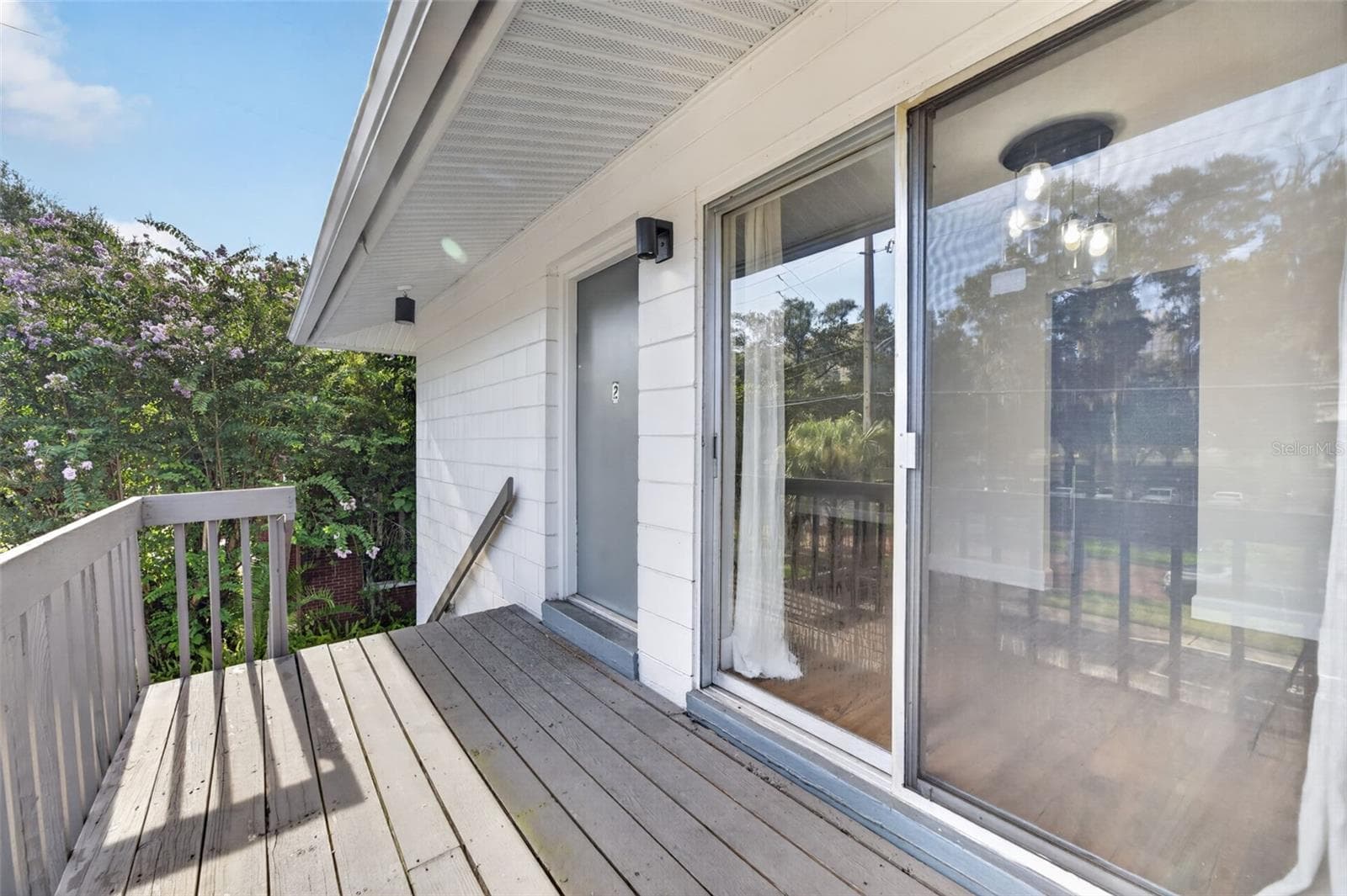 118 W AMERICA ST #2