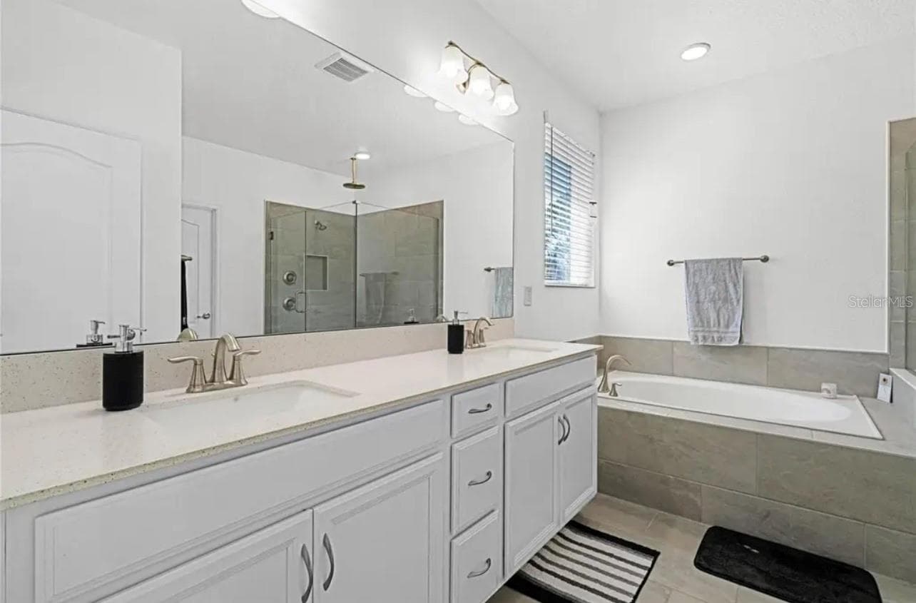 Single Family Residence at 826 TERRAPIN DR, DEBARY, photo 29 of 69