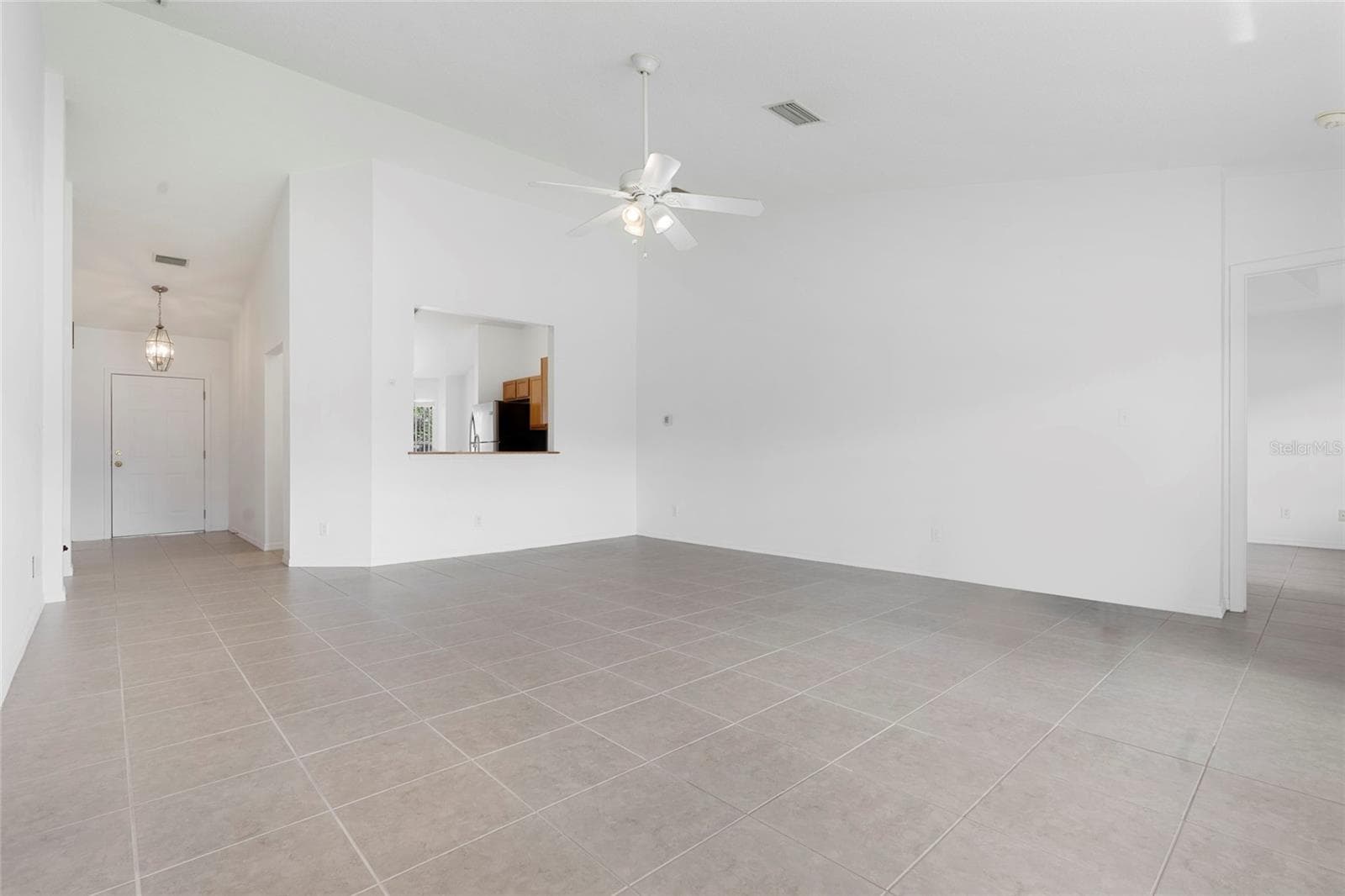 Single Family Residence at 6412 LAURELWOOD DR, ZEPHYRHILLS, photo 7 of 55