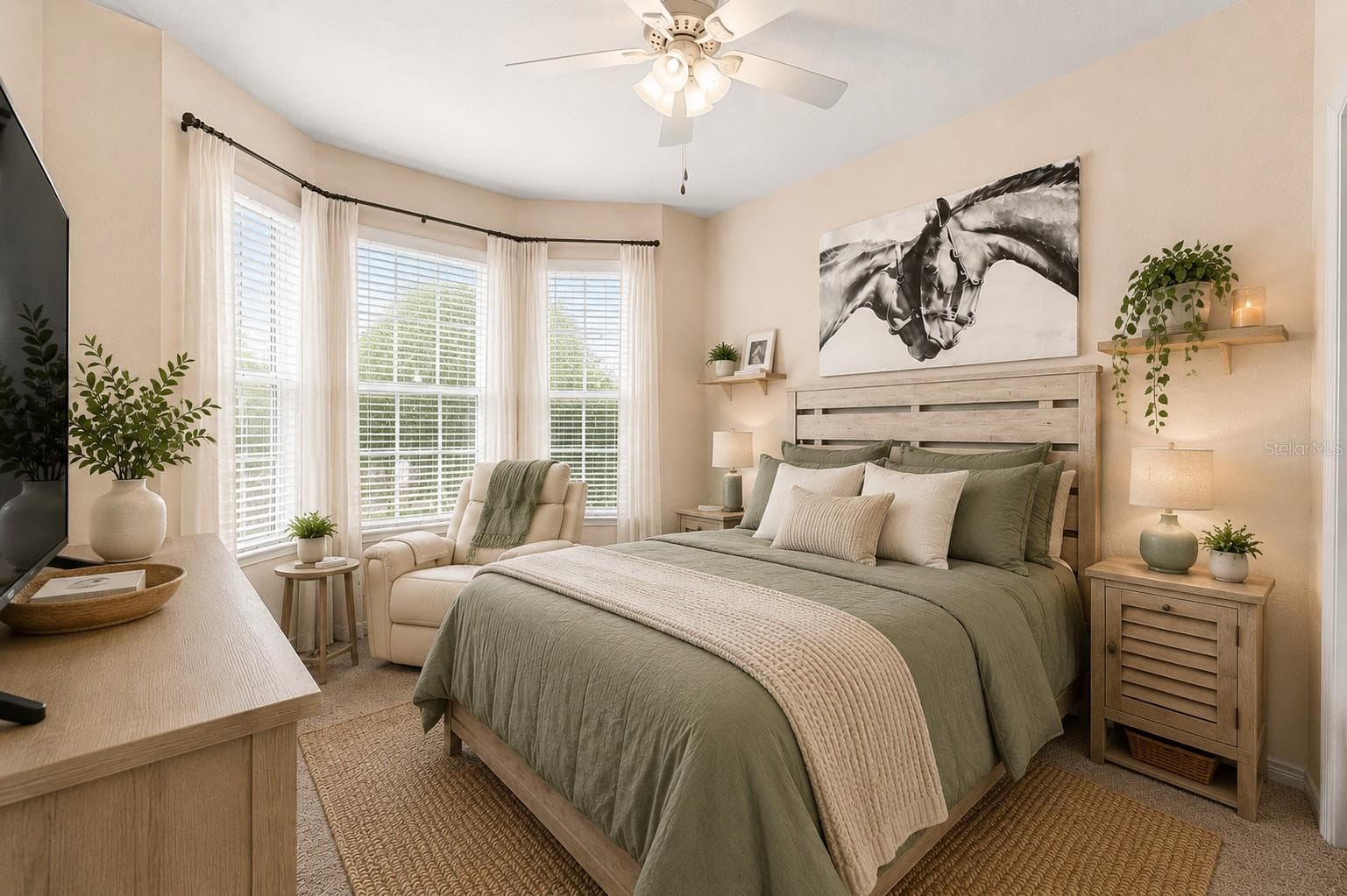 Digitally Staged - 10207 AVELAR RIDGE DR, RIVERVIEW