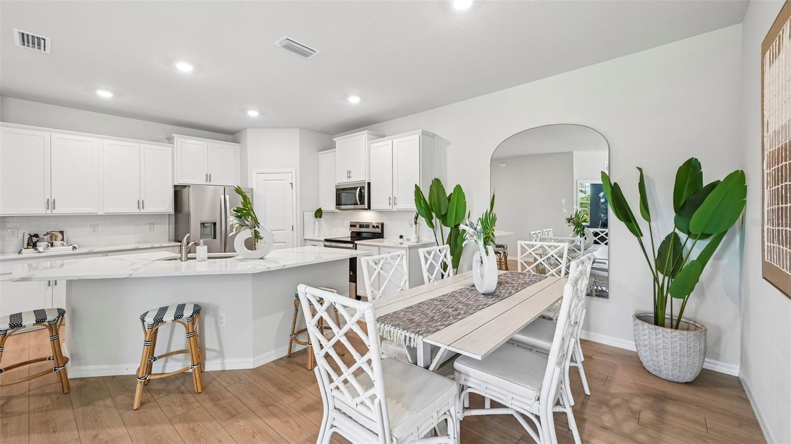 Villa at 18334 TAVERNSIDE TRL, LAKEWOOD RANCH, photo 9 of 50