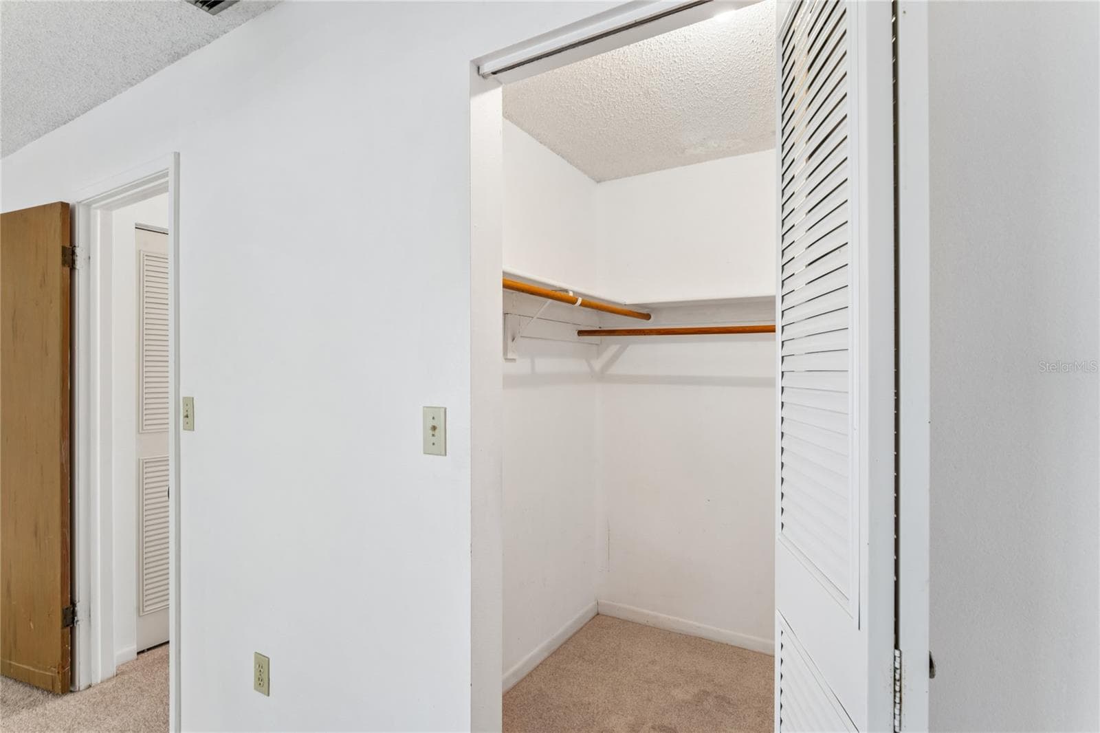 Condominium at 5530 N 80TH ST #C308, ST PETERSBURG, photo 15 of 45