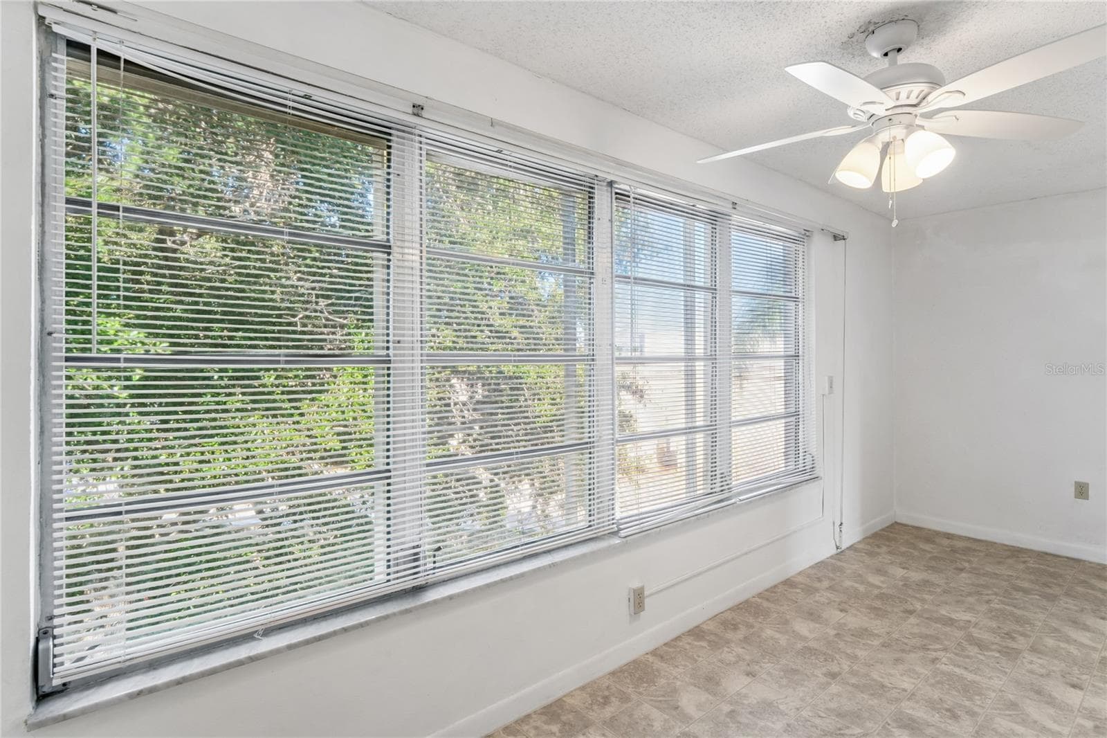 Condominium at 5530 N 80TH ST #C308, ST PETERSBURG, photo 28 of 45