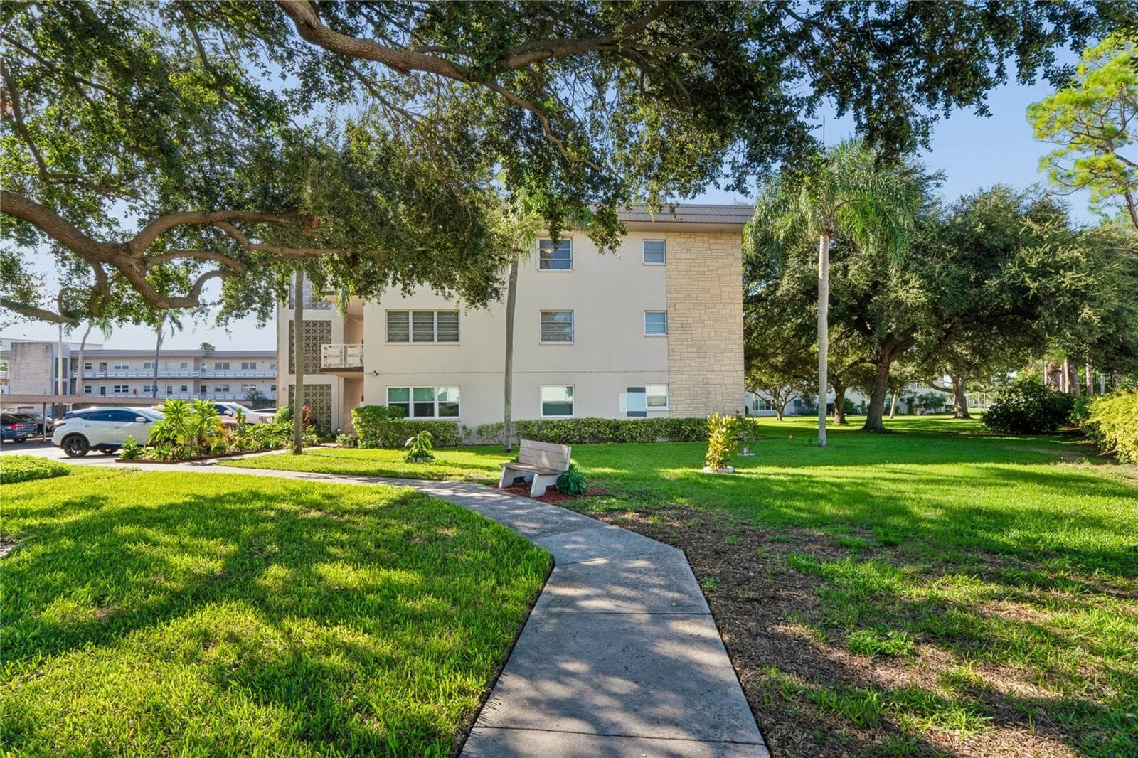 Condominium at 5530 N 80TH ST #C308, ST PETERSBURG, photo 38 of 45