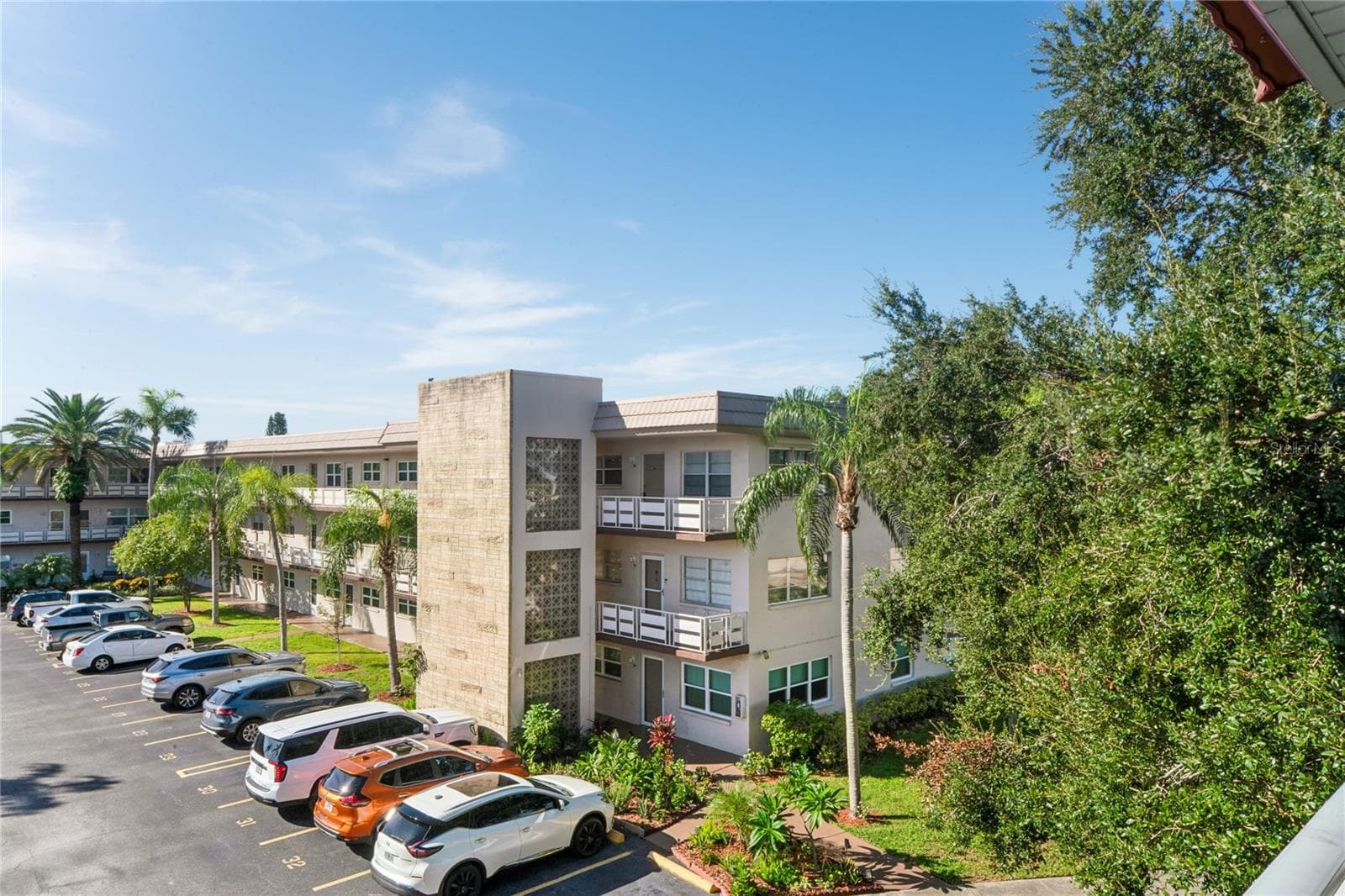 Condominium at 5530 N 80TH ST #C308, ST PETERSBURG, photo 41 of 45