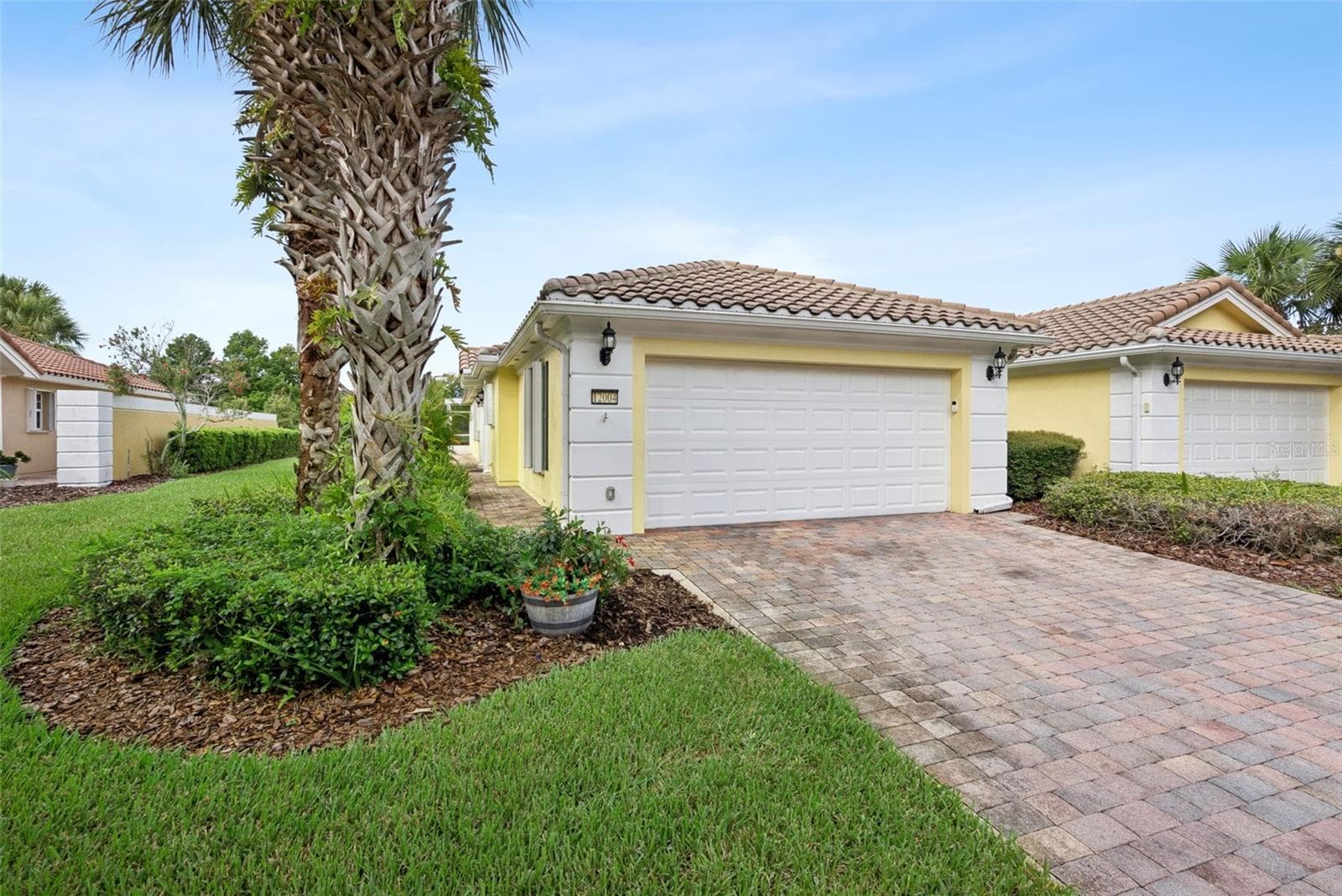 Half Duplex at 12004 KAJETAN LN, ORLANDO, photo 5 of 97