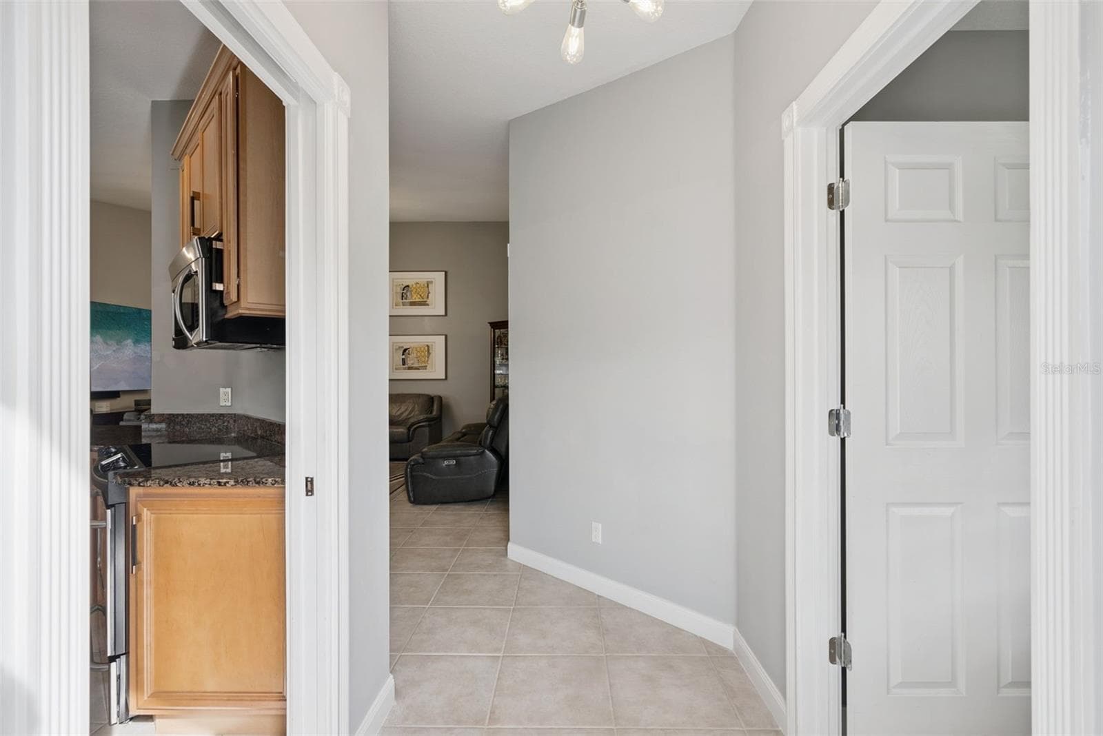 Half Duplex at 12004 KAJETAN LN, ORLANDO, photo 10 of 97