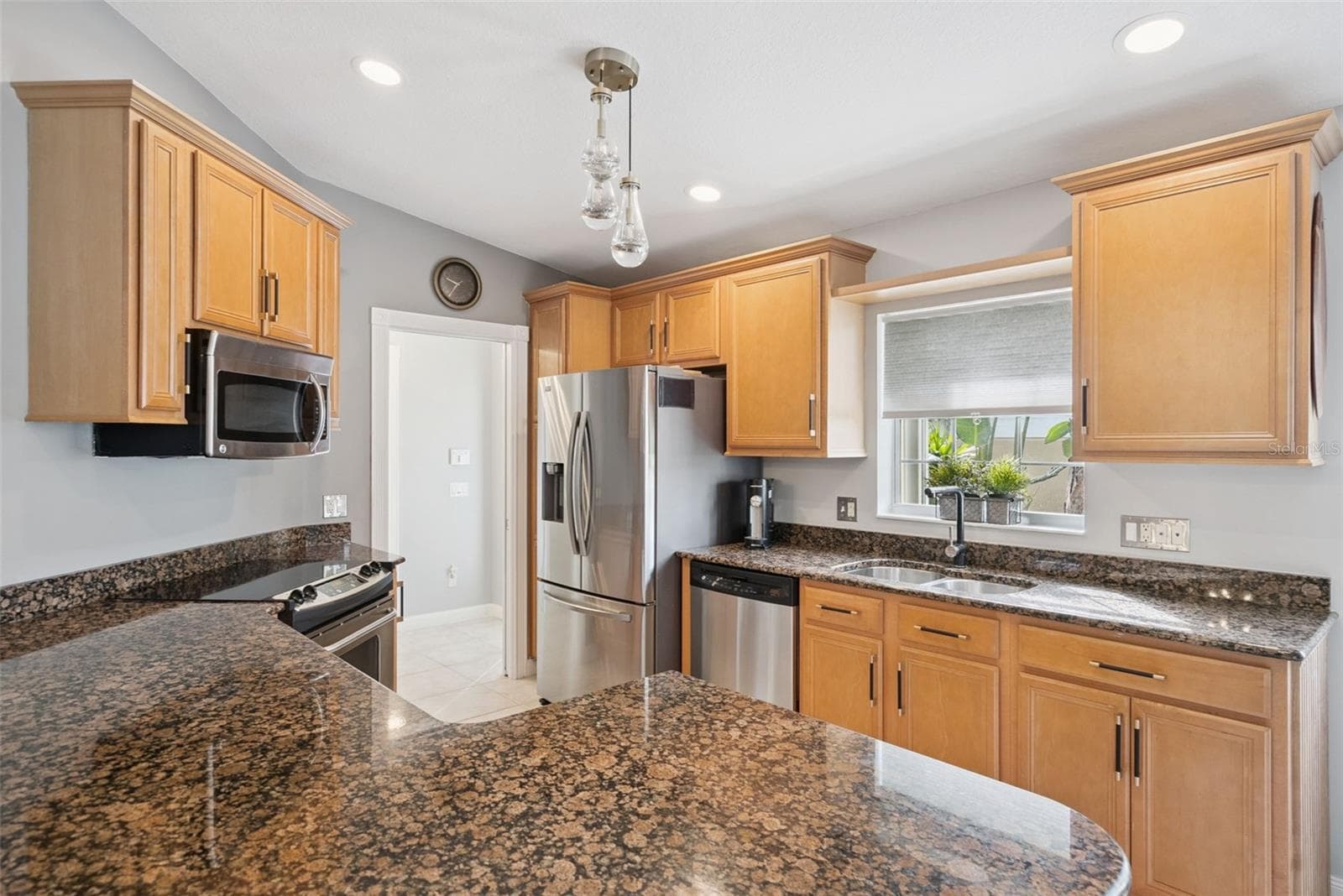 Half Duplex at 12004 KAJETAN LN, ORLANDO, photo 24 of 97