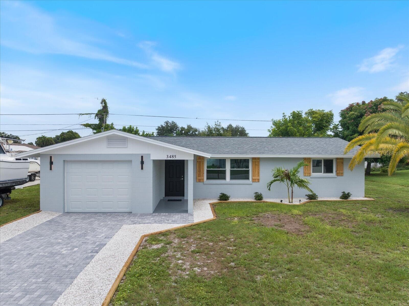 Single Family Residence at 3485 ROSLYN RD, VENICE, photo 2 of 37